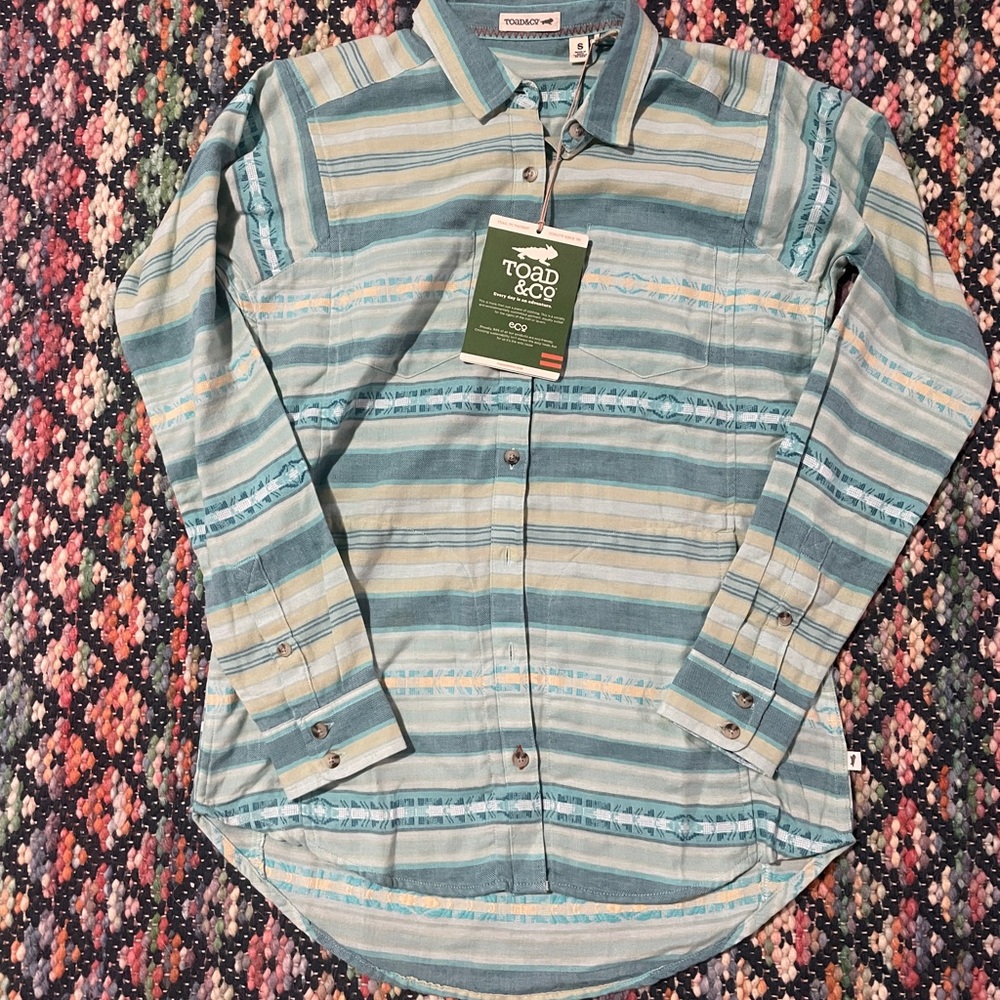 Toad&Co Women's Blue and Cream Striped Button Down Shirt